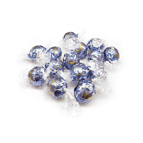 Lindor Milk Chocolate filled with White Chocolate Truffles - LINDT